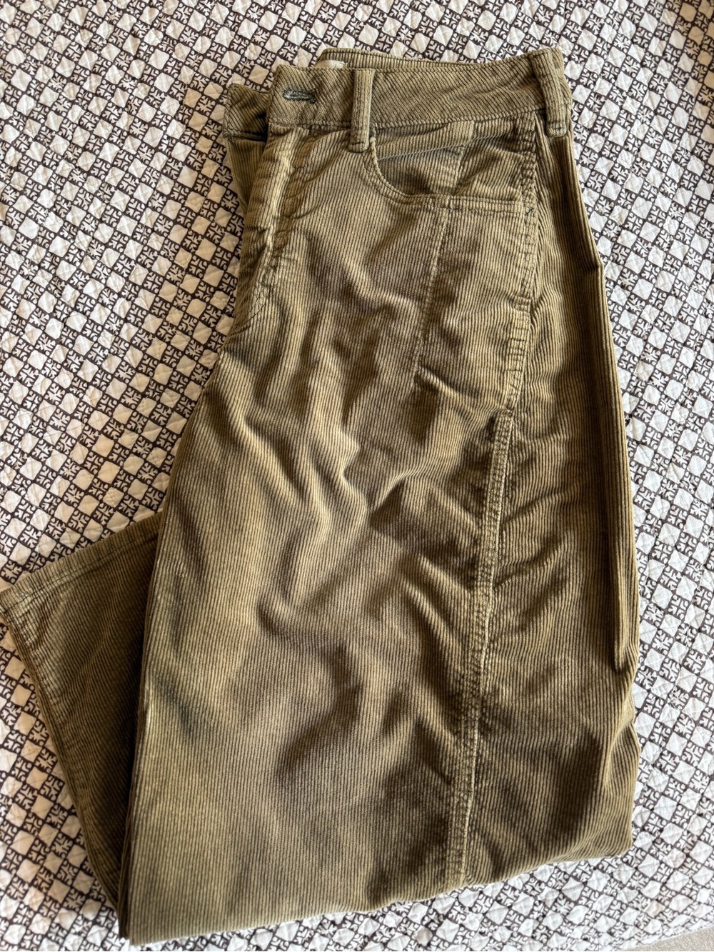 Pilcro Corduroy Barrel Jeans in Olive Green